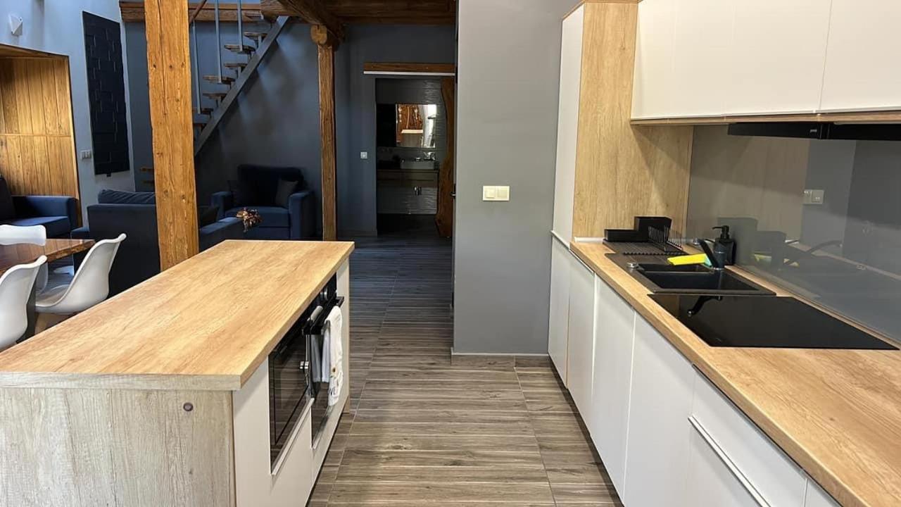 Kerekhegy Vendeghaz Apartment Szekszard